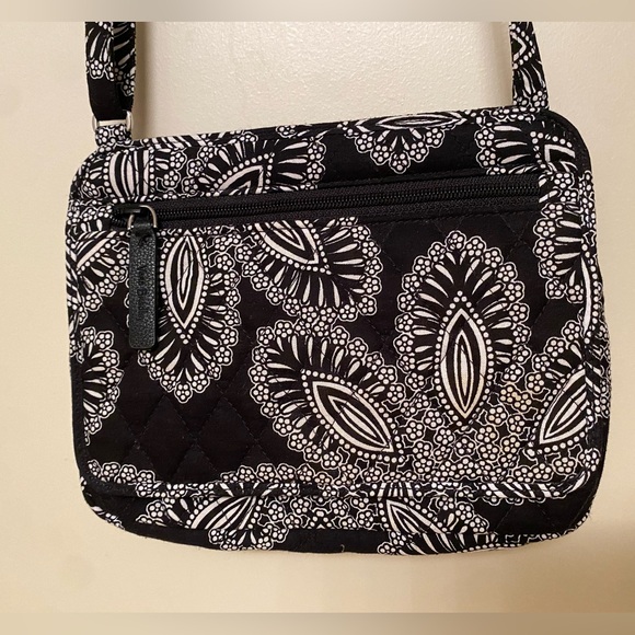 GUC Vera Bradley Crossbody Bag - Picture 1 of 4